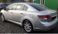 Avensis Т270, sedan, vedere din spatele