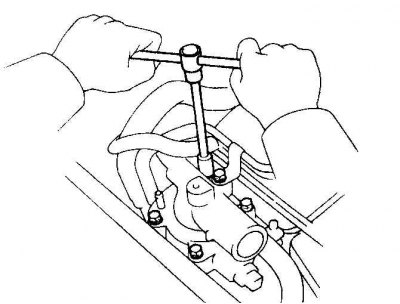 2. Отсоедините от термостата вакуумные шланги (если предусмотрены).