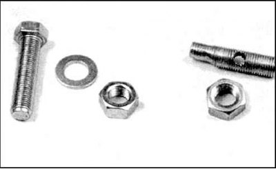 2. При отсутствии специального манометра, раздобудьте готовый штуцер типа «банджо», с внутренним…