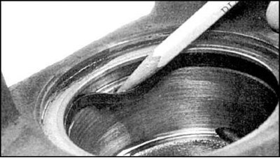 9. При обнаружении повреждений поверхности (ржавчины, выбоин, царапин и др.) замените суппорт и…