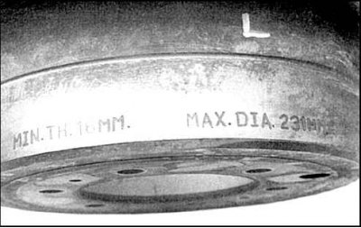 Внимание! Диск рекомендуется периодически снимать и шлифовать на зависимо от показаний индикатора.…