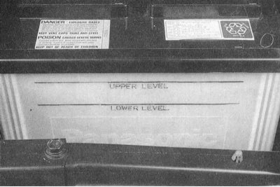 Рассматриваемые в настоящем Руководстве автомобили укомплектованы не нуждающейся в обслуживании…