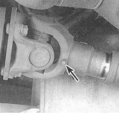 7. Ветошью соберите с поверхности компонента избыток смазки и переходите к набивке следующего узла.