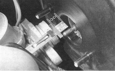 a. Измерьте величину выступания толкателя над сопрягаемой с ГТЦ поверхностью сборки вакуумного…