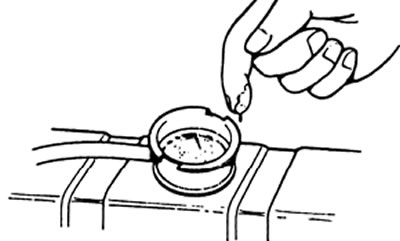 Не должно наблюдаться избыточное осаждение ржавчины или накипи вокруг крышки наливного отверстия…