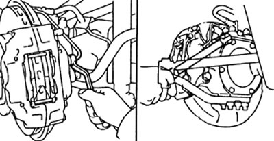 3. Отсоедините тормозную трубку, отверните два болта и снимите суппорт в сборе.