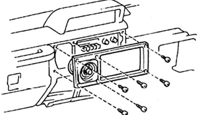 6. Отверните шесть винтов и снимите центральную отделочную панель №2.