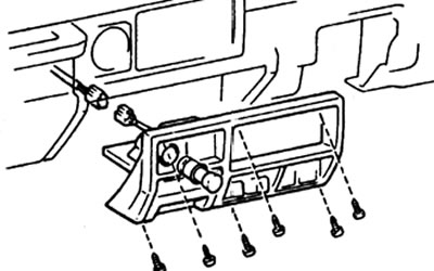 9. Отверните шесть винтов, отсоедините разъем и снимите центральную отделочную панель №1.