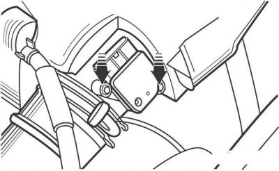 Рис. 7.9. Расположение винтов крепления датчик измерителя расхода воздуха