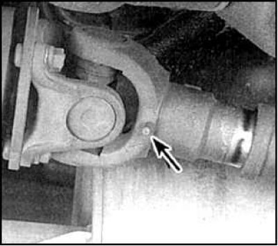 Масленка указана стрелкой.